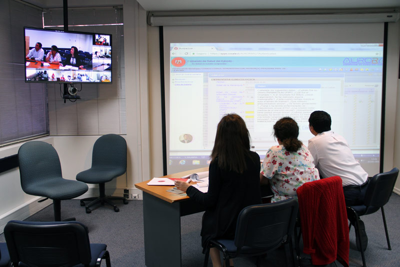 Programa Oncológico de la Mujer realiza videoconferencia con las MZSs