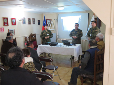 MZS “Coyhaique” realizó charla informativa a la agrupación de personal en retiro