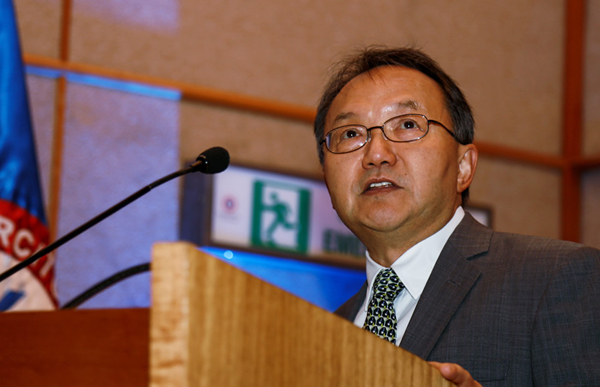 Destacado cardiólogo de la Clínica Mayo expuso en symposio del HMS