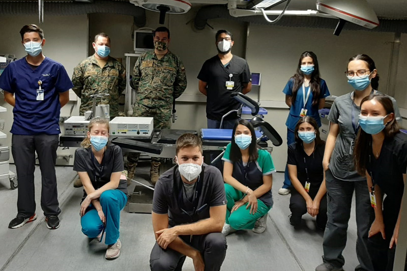 Hospital Militar de Campaña recibe visita de alumnos de 7° año de Medicina