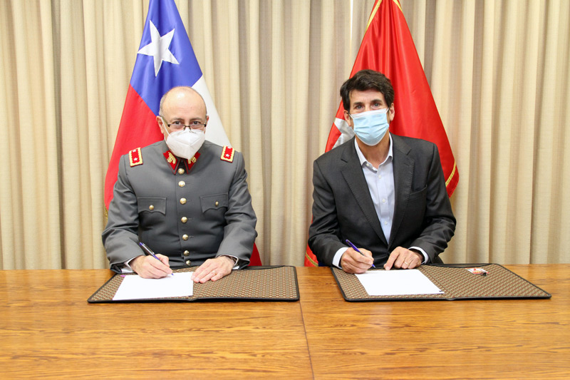 Firma de convenio entre COSALE con unión de prestadores de lentes ópticos RODENSTOCK