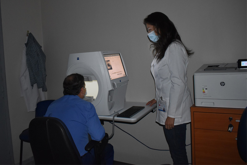 MZS “Valdivia” incorpora moderno equipamiento médico oftalmológico