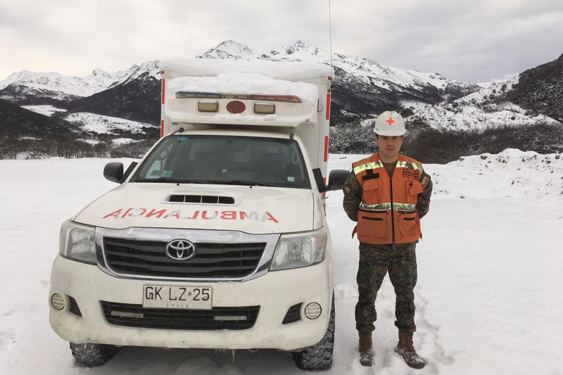 Enfermero Militar de Combate de la MZS “Punta Arenas” brinda apoyo al CMT en labores en Lago Fagnano