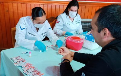 Personal de la MZS “Punta Arenas” realiza toma de test rápido VIH en la V División