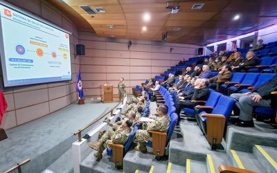 Comandante de la División de Salud expuso sobre el SISAE a los Suboficiales Mayores en Retiro de la CONFAR