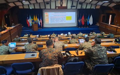 Sección Drogas dicta charla en la ACAGUE a futuros mandos del Ejército