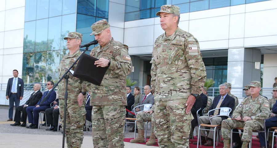 Cambio de mando en la División de Salud del Ejército