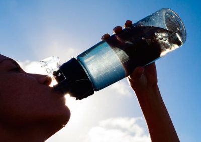 10 Beneficios de beber agua con regularidad