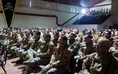 EMB “Linares” realiza charla informativa a integrantes de la Escuela de Artillería