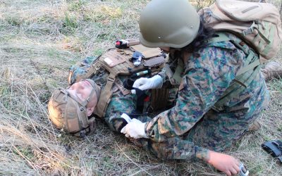 Enfermeros Militares de la MZS “Coyhaique” se capacitan en control de hemorragias y manejo de shock