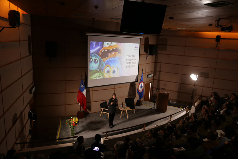 HMS e IST realizaron seminario que promueve ambientes laborales más amables