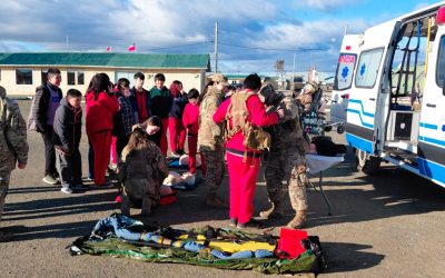 Enfermería Militar “Caupolicán” participa en actividad de puertas abiertas en Porvenir