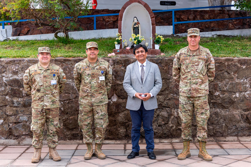 HMN recibe visita del Gobernador Regional de Antofagasta
