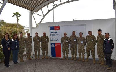 Enfermeros Militares de la MZS “Arica” reciben capacitación de la SEREMI de Salud