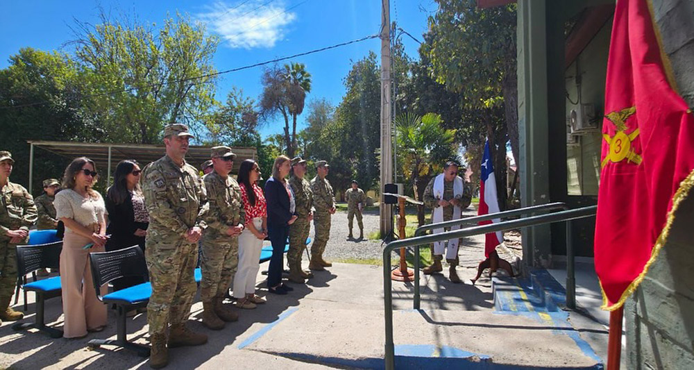 EM “Yungay” recepcionó equipamiento donado por la Fundación de Señoras del Ejército