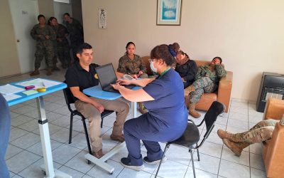 Ejecución de examen médico preventivo del adulto al personal del Campo Militar “Peñalolén”