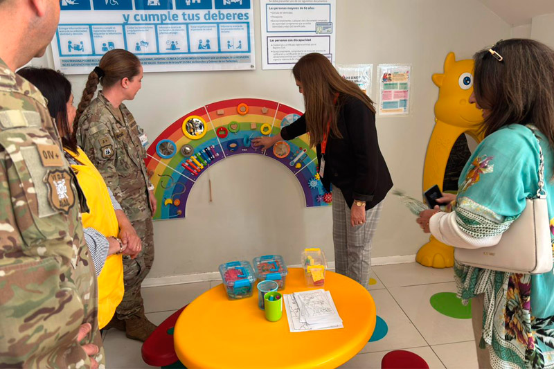 CCM “Arica” inaugura salas de espera para niños neurodivergentes