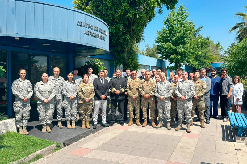 Delegación del Servicio de Sanidad Dental participó en Jornada Odontológica 2025 de la FACH