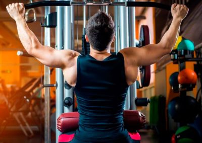 Abuso de suplementos y anabólicos en el gimnasio