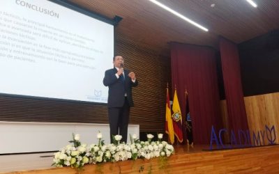 Suboficial Mayor de la JIS brindó clase magistral en encuentro “ACADEMY 2026” en Ecuador