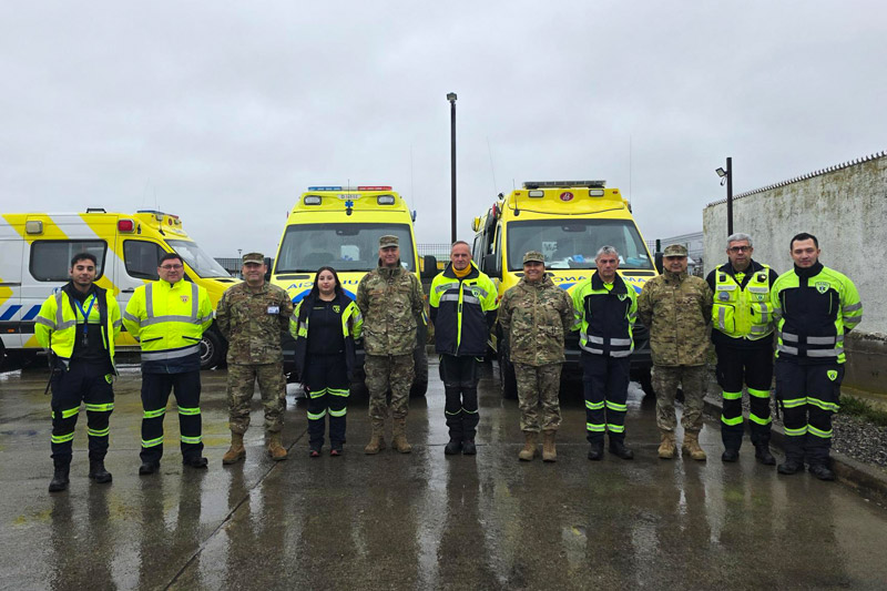 Enfermeros Militares de la MZS “Punta Arenas” comienzan pasantía en el Servicio de Atención Médica de Urgencia (SAMU)